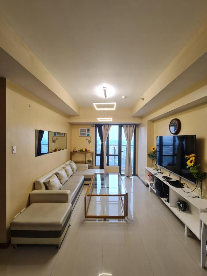 Congressional Town Center Aparthotel Manila Exterior photo